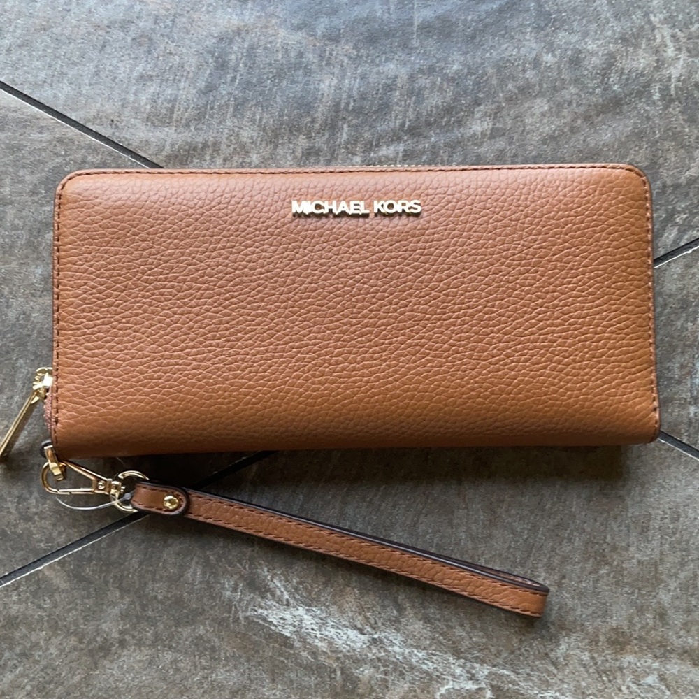 Michael Kors Jet Set Travel Large Travel CONTINENTAL Wristlet-Wallet - Picture 9 of 16